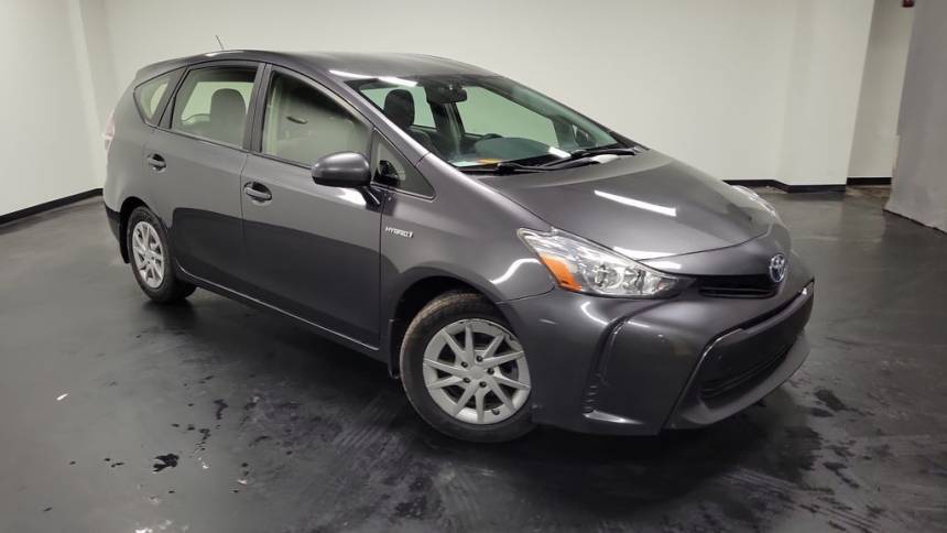 2016 Toyota Prius v Two