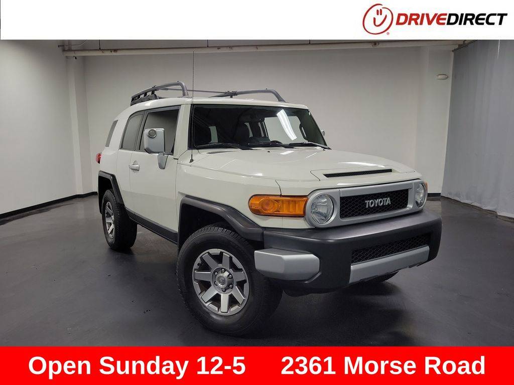 2014 Toyota FJ Cruiser Base