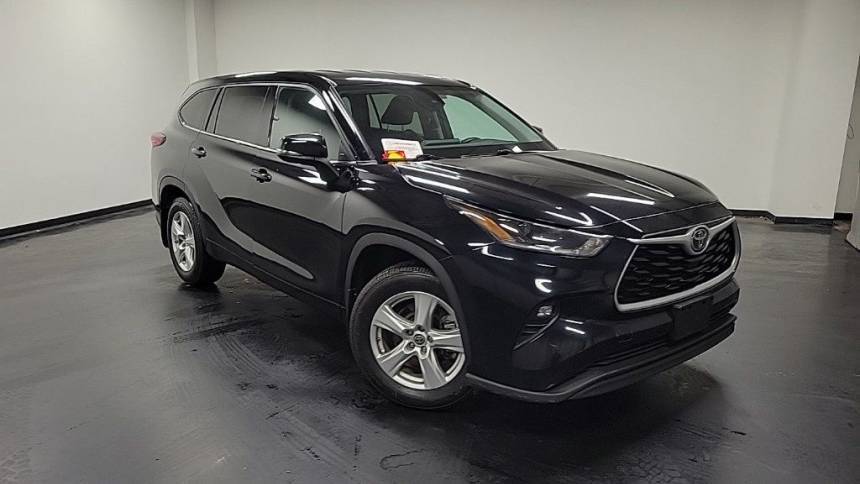 2021 Toyota Highlander LE — SUV — 56,351 mi — Columbus, OH