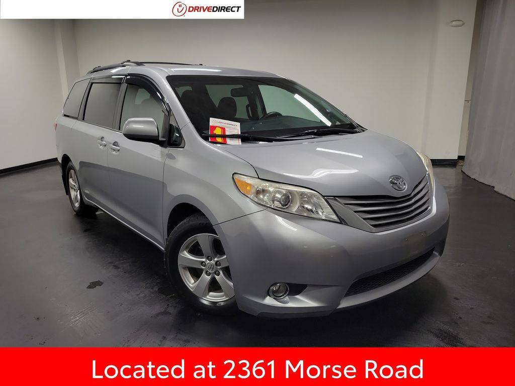 2015 Toyota Sienna LE — Minivan — 120,566 mi — Columbus, OH