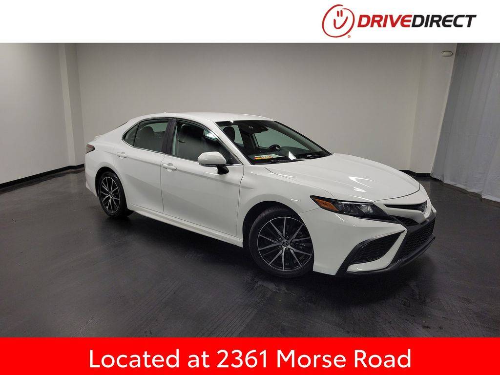 2022 Toyota Camry SE — Sedan — 49,313 mi — Columbus, OH