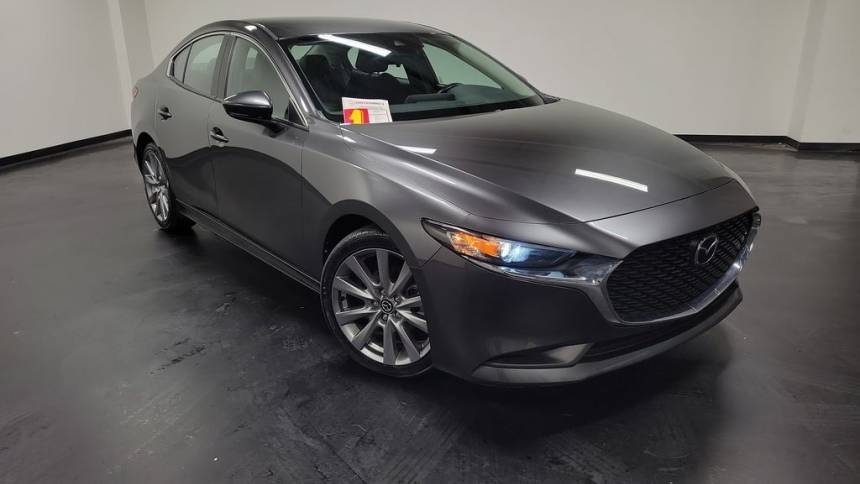 2022 Mazda MAZDA3 Select