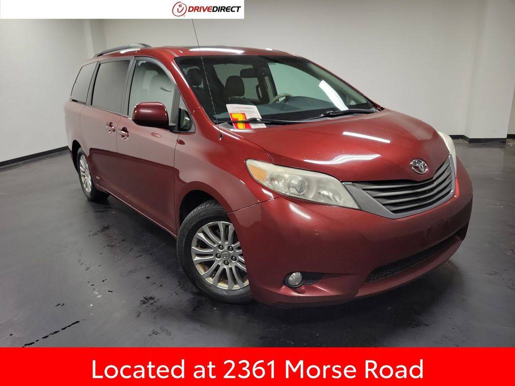 2013 Toyota Sienna XLE — Minivan — 200,583 mi — Columbus, OH