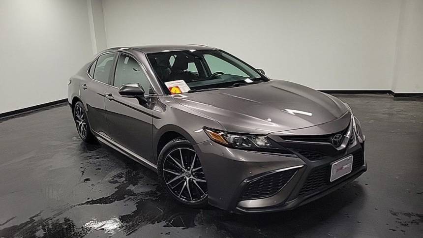 2022 Toyota Camry SE Nightshade — Sedan — 65,254 mi — Columbus, OH