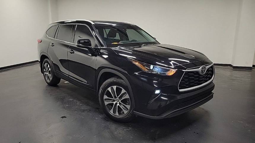 2022 Toyota Highlander XLE — SUV — 58,635 mi — Columbus, OH