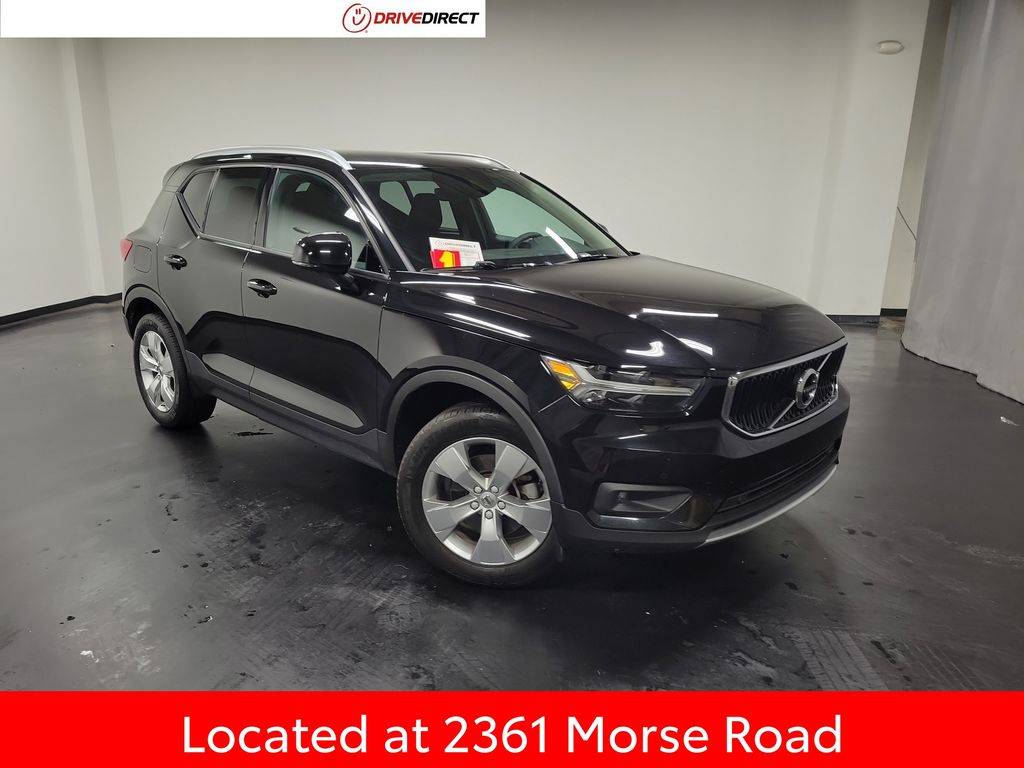 2022 Volvo XC40 Momentum — SUV — 93,781 mi — Columbus, OH