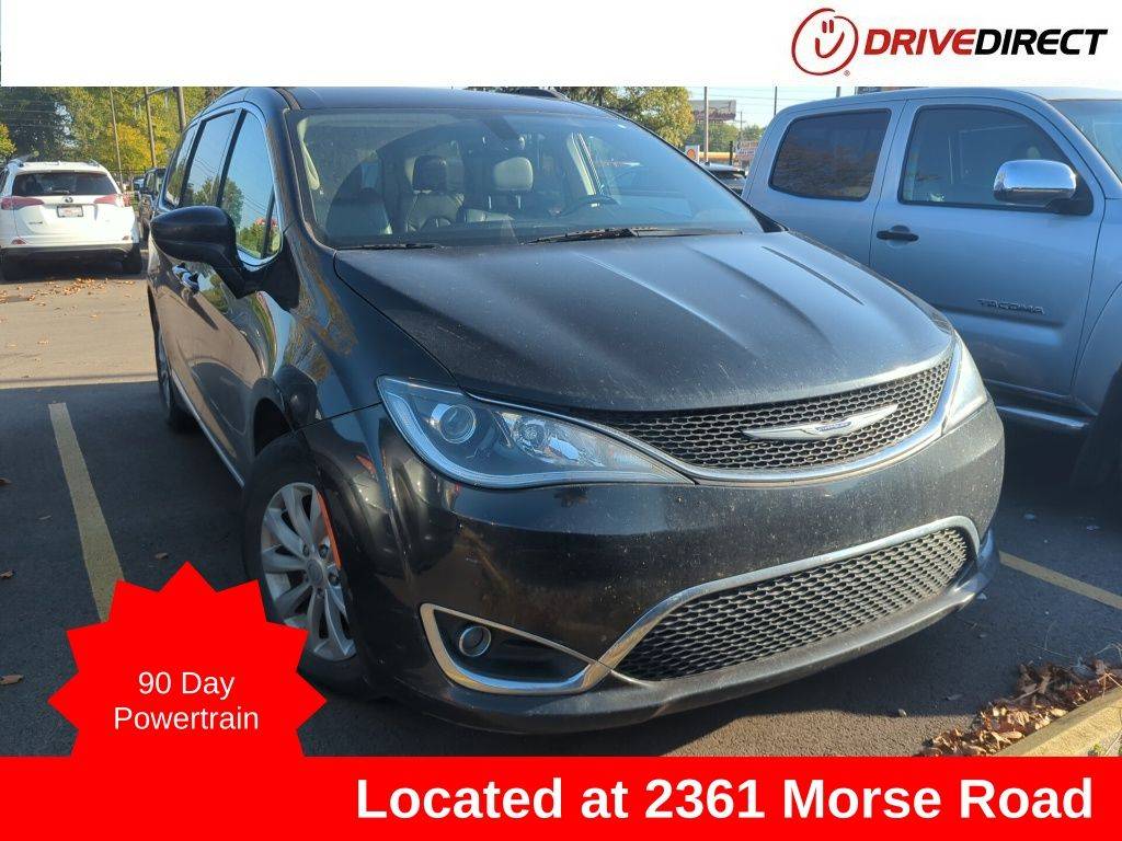 2019 Chrysler Pacifica Touring L — Minivan — 159,294 mi — Columbus, OH