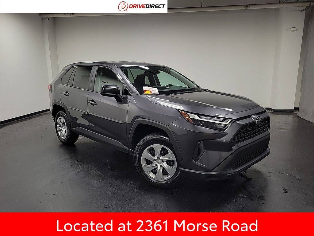 2023 Toyota RAV4 LE — SUV — 23,347 mi — Columbus, OH