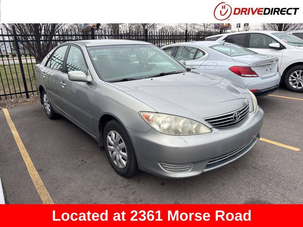 2005 Toyota Camry LE