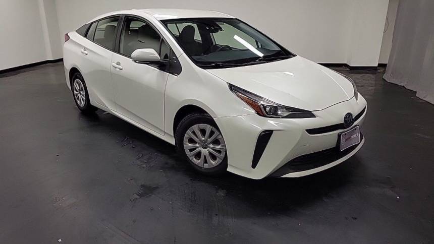 2019 Toyota Prius L Eco — Hatchback — 125,648 mi — Columbus, OH