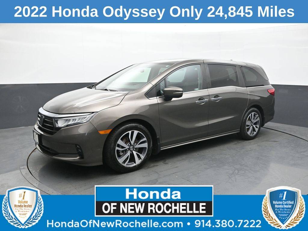 2022 Honda Odyssey Touring — Minivan — 24,845 mi — New Rochelle, NY
