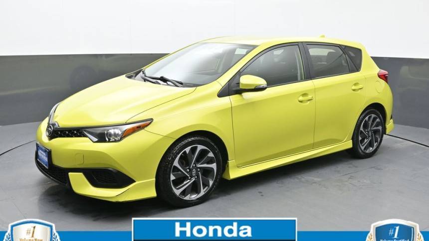 2016 Scion iM Base — Hatchback — 20,325 mi — New Rochelle, NY
