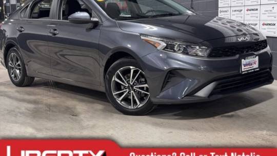 2022 Kia Forte LXS — Sedan — 27,850 mi — Libertyville, IL