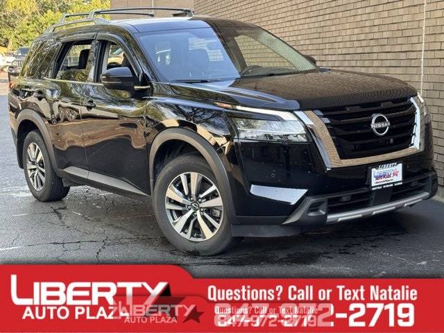 2024 Nissan Pathfinder SL — SUV — 16,079 mi — Libertyville, IL