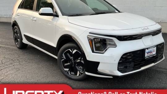 2023 Kia Niro EV Wave — SUV — 30 mi — Libertyville, IL