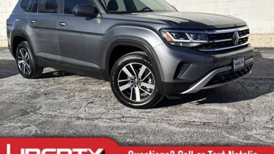 2023 Volkswagen Atlas SE — SUV — 21,946 mi — Libertyville, IL
