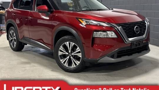 2021 Nissan Rogue SV — SUV — 42,441 mi — Libertyville, IL