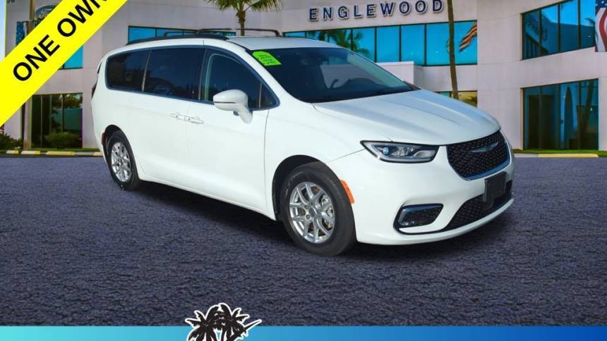 2022 Chrysler Pacifica Touring L — Minivan — 68,223 mi — Englewood, FL