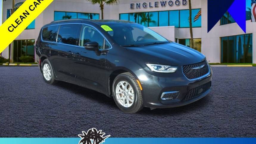 2022 Chrysler Pacifica Touring L — Minivan — 69,239 mi — Englewood, FL