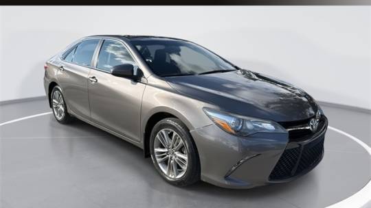 2017 Toyota Camry SE — Sedan — 82,082 mi — Pembroke Pines, FL