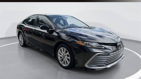 2021 Toyota Camry LE — Sedan — 58,410 mi — Pembroke Pines, FL