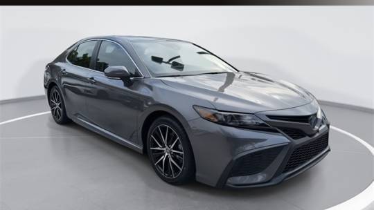 2023 Toyota Camry Hybrid SE — Sedan — 40,099 mi — Pembroke Pines, FL