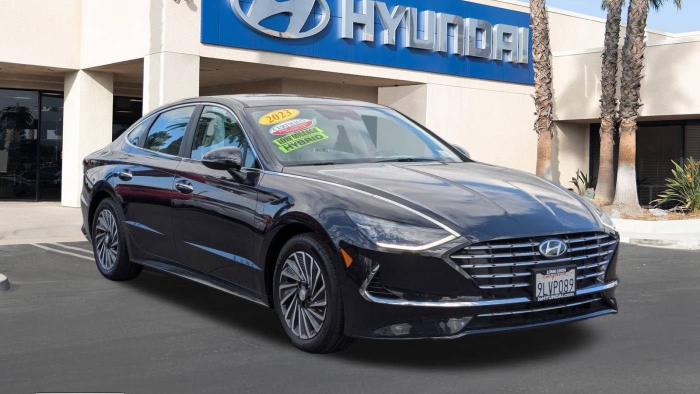 2023 Hyundai Sonata Hybrid SEL — Sedan — 4,148 mi — Loma Linda, CA