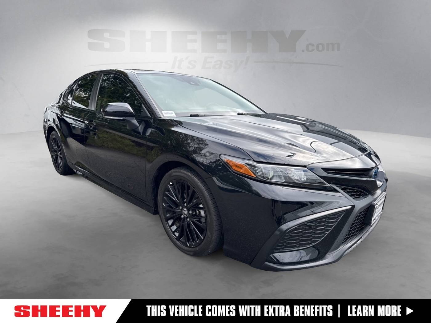 2022 Toyota Camry Hybrid SE Nightshade — Sedan — 41,267 mi — Warrenton, VA