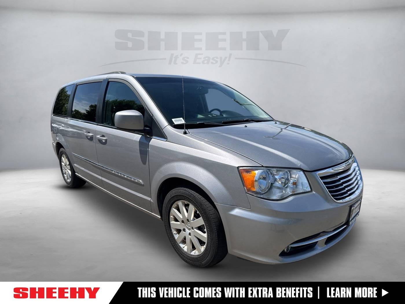 2016 Chrysler Town & Country Touring — Minivan — 91,515 mi — Warrenton, VA