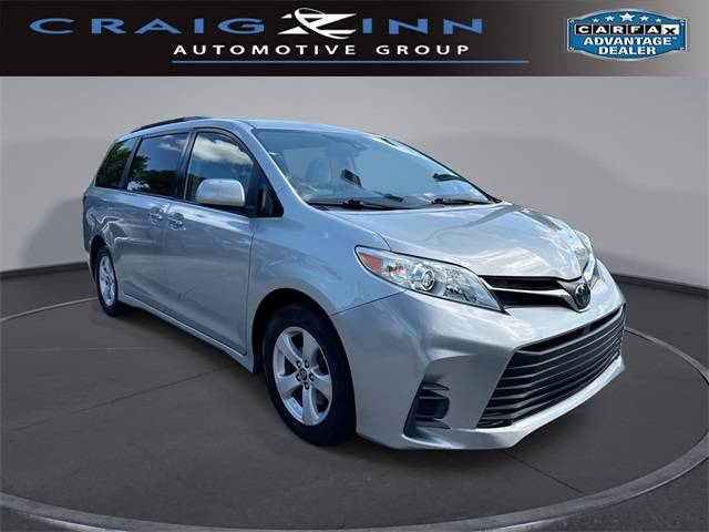 2020 Toyota Sienna LE — Minivan — 81,279 mi — Pembroke Pines, FL