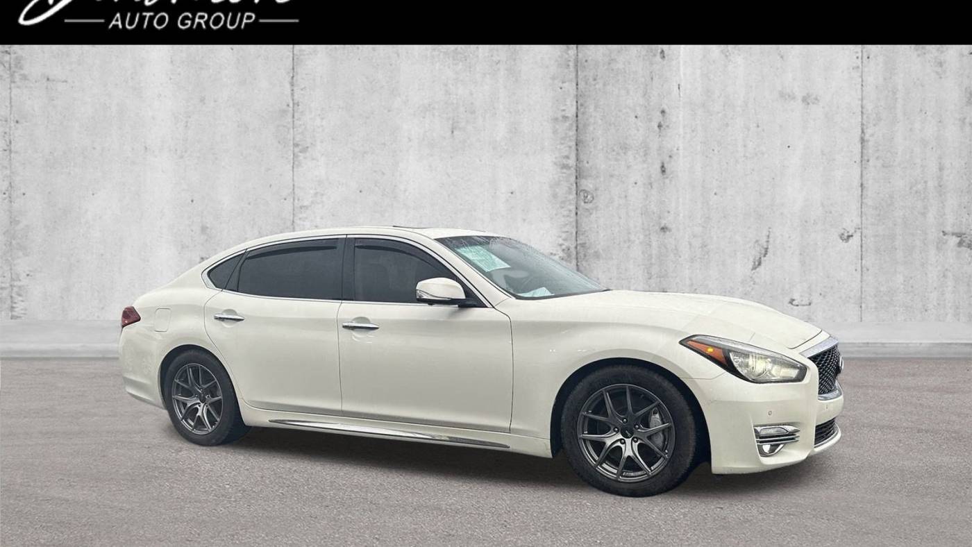 2016 INFINITI Q70L 3.7x — Sedan — 69,420 mi — Tacoma, WA