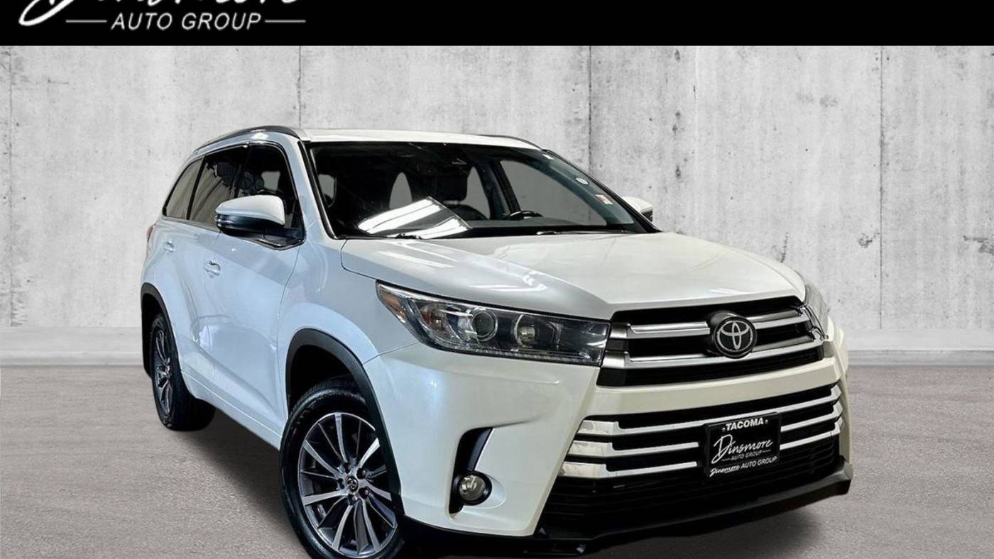 2017 Toyota Highlander XLE — SUV — 130,013 mi — Tacoma, WA