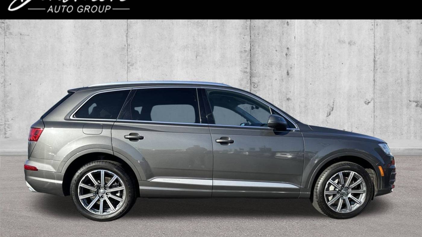 2019 Audi Q7 Premium Plus