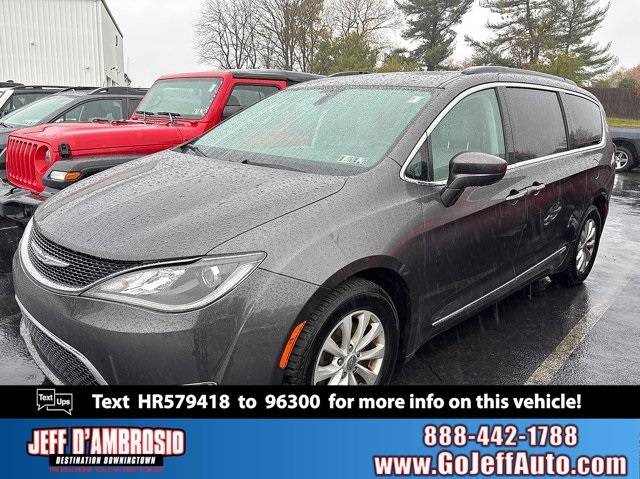 2017 Chrysler Pacifica Touring L — Minivan — 90,650 mi — Downingtown, PA
