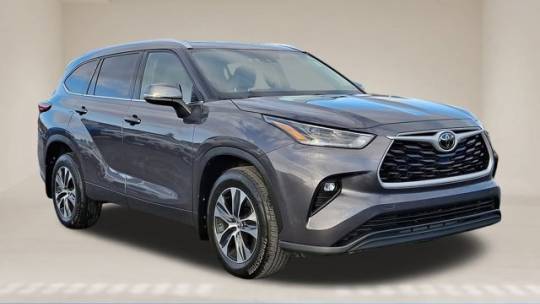 2021 Toyota Highlander XLE — SUV — 33,150 mi — Downingtown, PA