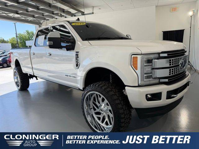 2019 Ford Super Duty F-350 Platinum — Pickup Truck — 54,263 mi — Salisbury, NC