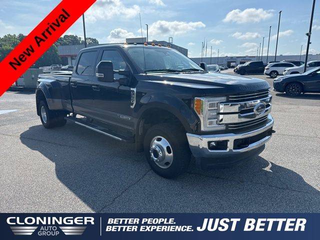 2018 Ford Super Duty F-350 Lariat — Pickup Truck — 76,000 mi — Salisbury, NC