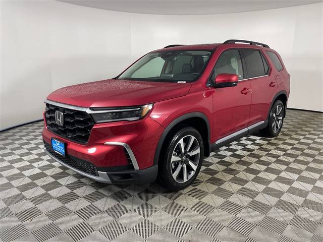 2025 Honda Pilot Touring — SUV — 4,049 mi — Bremerton, WA