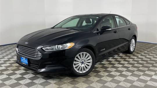 2016 Ford Fusion Hybrid SE — Sedan — 122,400 mi — Bremerton, WA