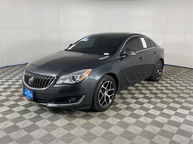 2017 Buick Regal Sport Touring — Sedan — 86,973 mi — Bremerton, WA