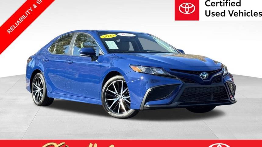 2024 Toyota Camry SE — Sedan — 25,839 mi — Irmo, SC