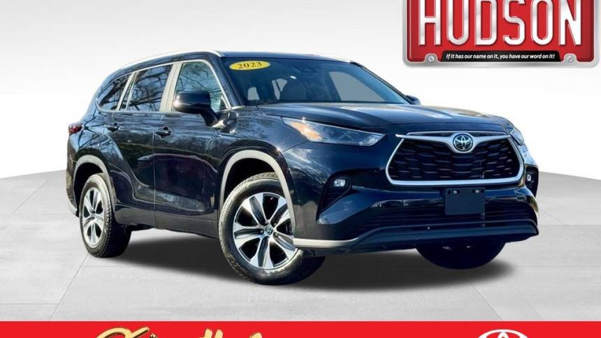2023 Toyota Highlander XLE — SUV — 24,688 mi — Irmo, SC