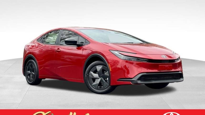 2025 Toyota Prius LE
