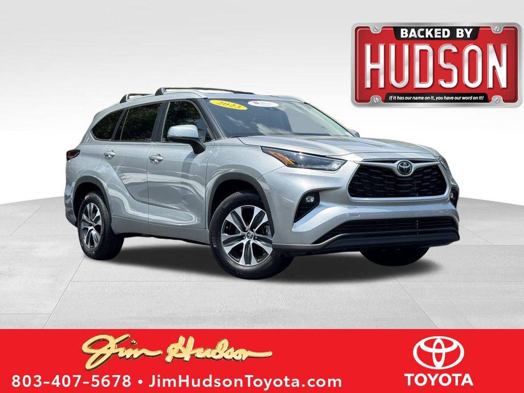 2023 Toyota Highlander XLE — SUV — 7,588 mi — Irmo, SC