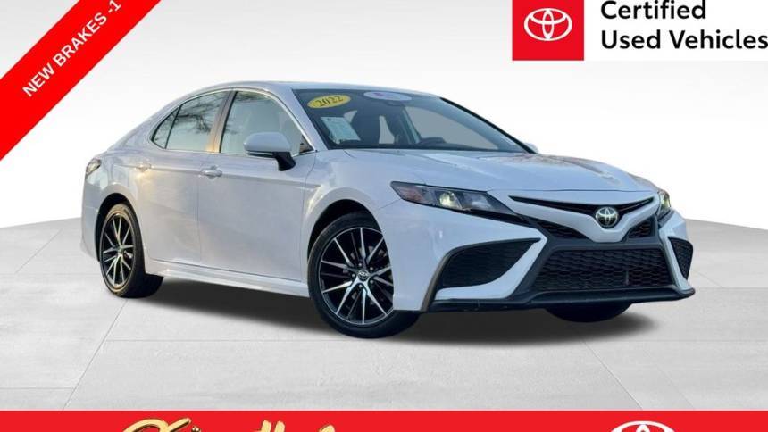 2022 Toyota Camry SE — Sedan — 57,197 mi — Irmo, SC