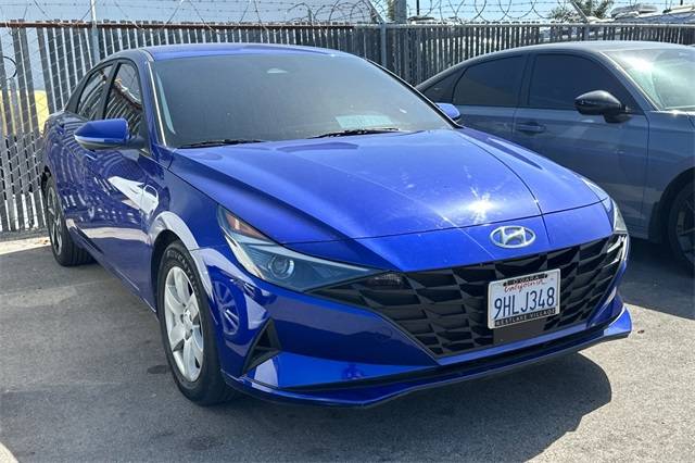 2023 Hyundai Elantra SEL — Sedan — 13,275 mi — Ventura, CA