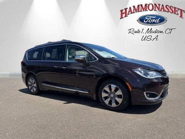 2017 Chrysler Pacifica Hybrid Platinum — Minivan — 77,341 mi — Madison, CT