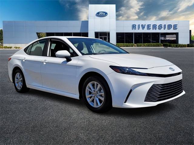 2025 Toyota Camry Hybrid LE — Sedan — 14,294 mi — Macon, GA
