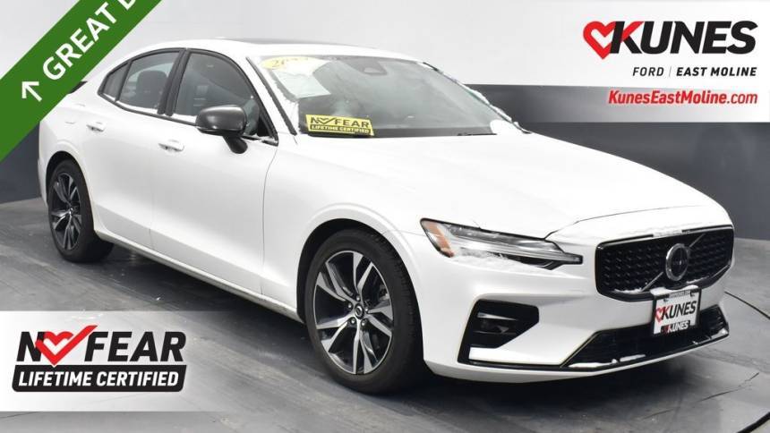 2024 Volvo S60 Core — Sedan — 24,715 mi — East Moline, IL
