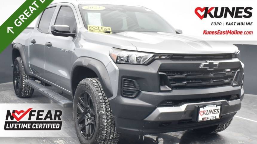 2023 Chevrolet Colorado Trail Boss — Pickup Truck — 9,563 mi — East Moline, IL